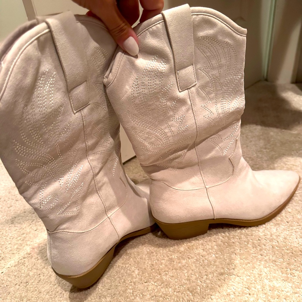 White Cowgirl Boots